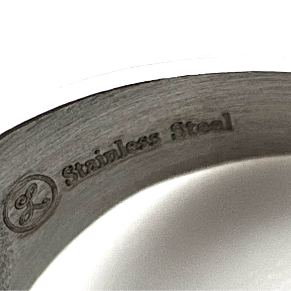 Stainless Steel Mercedes Benz Men Ring - Picture 3 of 4